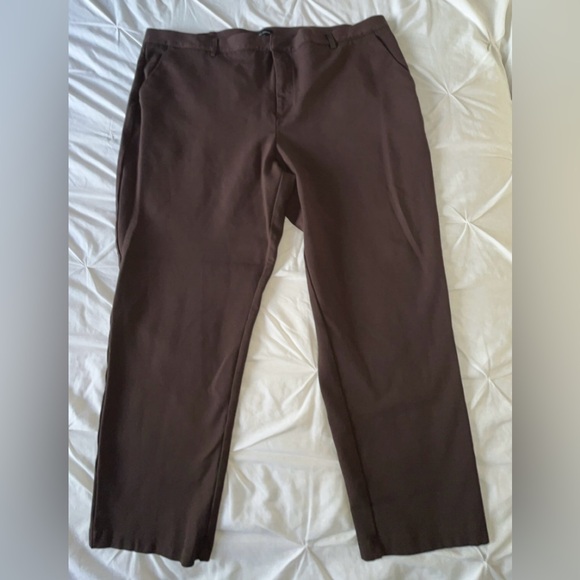 Universal Standard Plus-Sized Chocolate Brown Stretchy Pants SIZE LARGE 22-24 - Picture 5 of 10